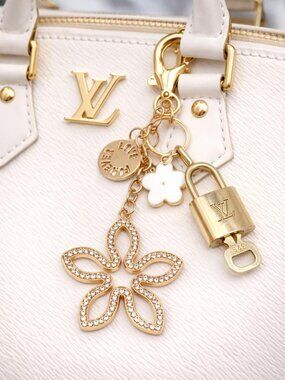 Authentic Louis Vuitton Gold Lock & Key ✨ Bag Charm Flower Keychain